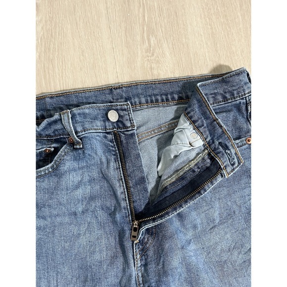 Levis 505 Jeans Mens 34x30 Blue Regular Straight Y2K Mid Rise Medium Wash Denim - Picture 3 of 16